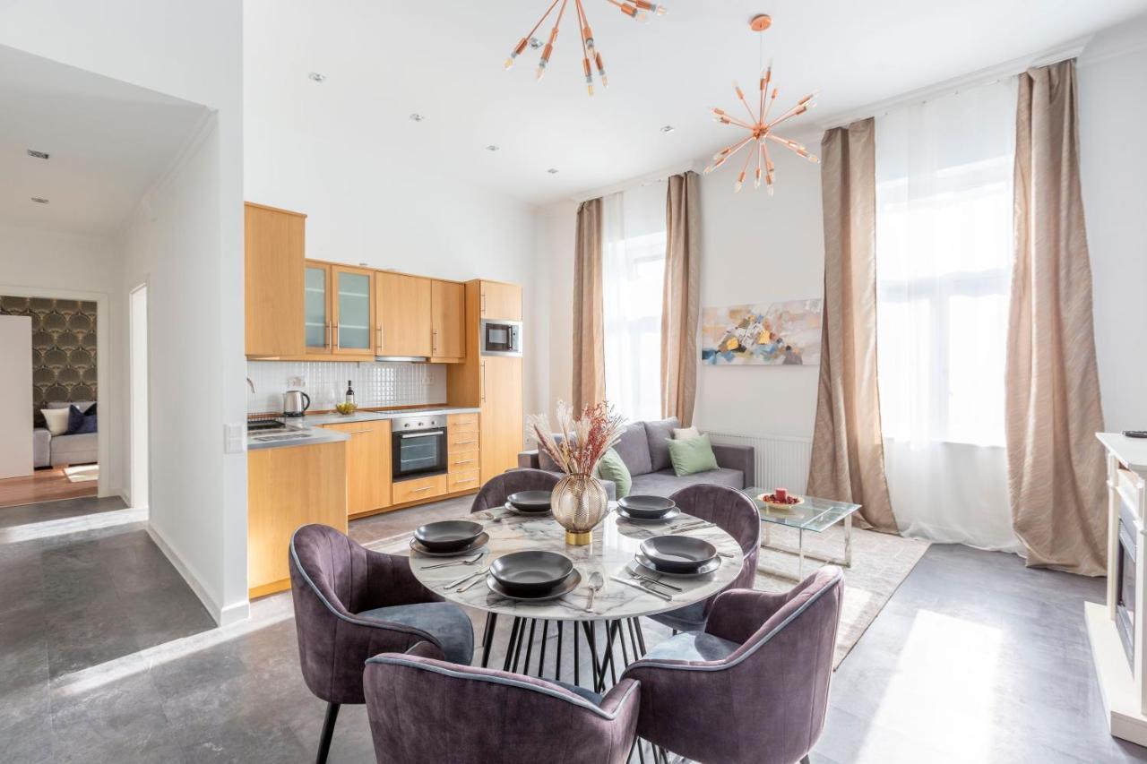 Glorious Central Apartment Next To The New York Cafe Budapest Esterno foto