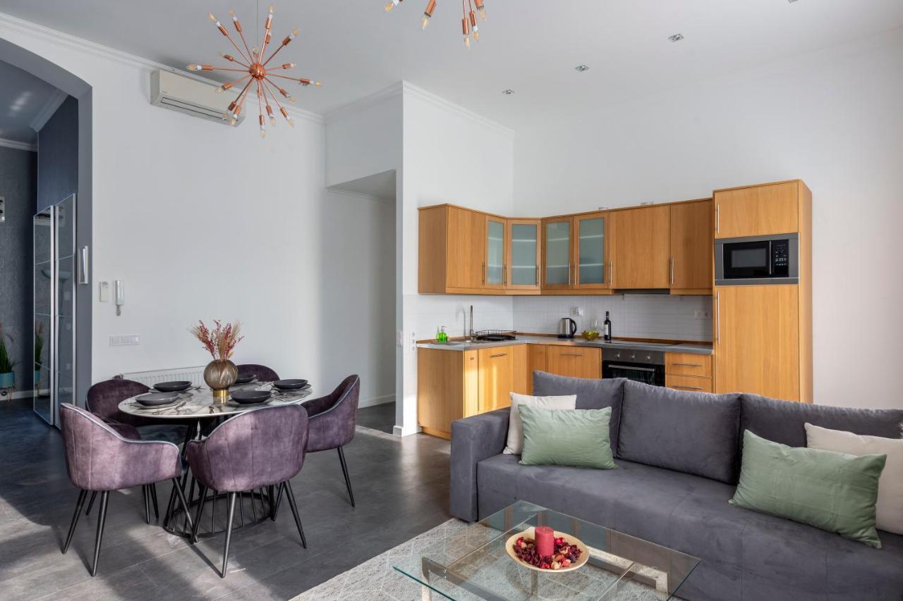 Glorious Central Apartment Next To The New York Cafe Budapest Esterno foto
